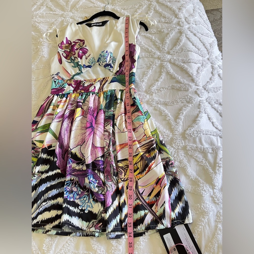 Just Cavalli NEW Printed Floral Art to Wear Dress Size 4 ๐ NWT - Picture 14 of 15